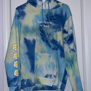 Blue Green and White Daisy Hoodie